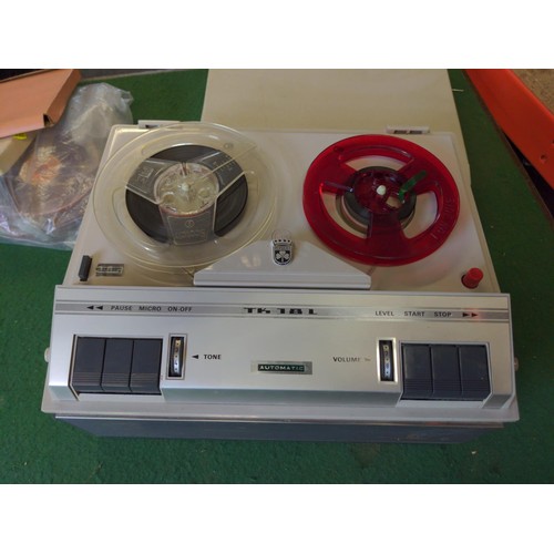 245 - Grundig vintage reel to reel player, with some tapes included