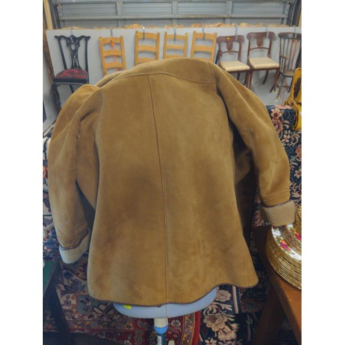 69 - Shearling International 3/4 coat, size 38