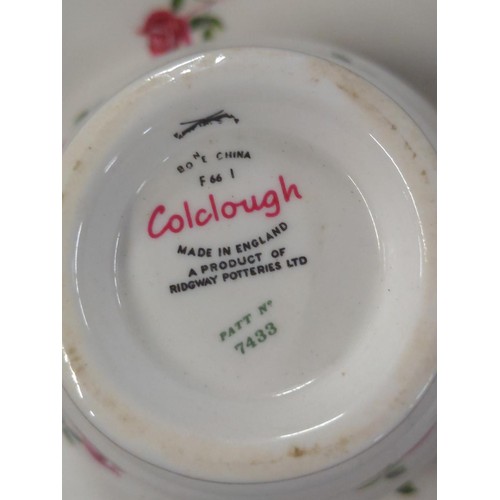 89 - Colclough tea set for six