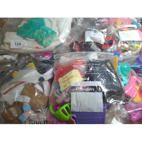 124 - Collection of Barbie clothing etc