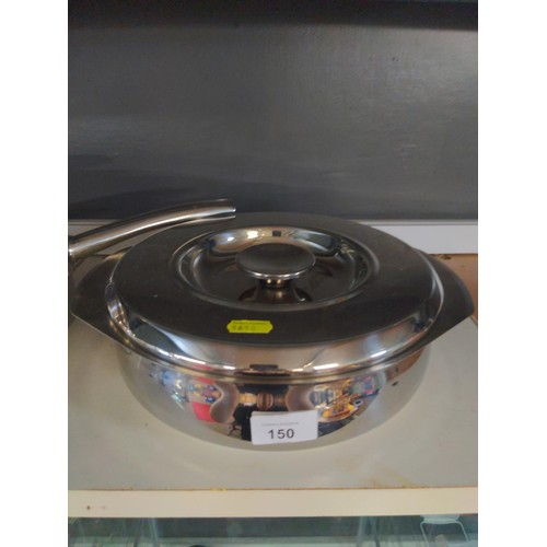 150 - Aga saute pan diam 26 cms, ht 8cms plus 2 Aga graduated saucepans diam 23 & 19 cms