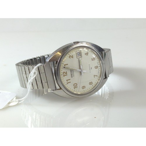 179 - Gents Seiko automatic watch with date aperture, 7005-8030, 17 jewels, face diameter 36mm