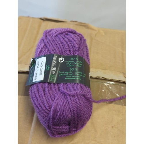 609 - 50 x 25gms Glycine Purple yarn