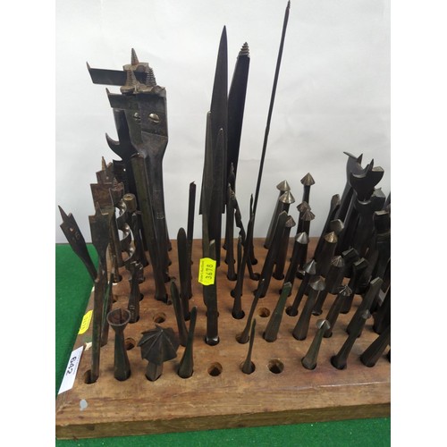 642 - Rack of drill heads etc