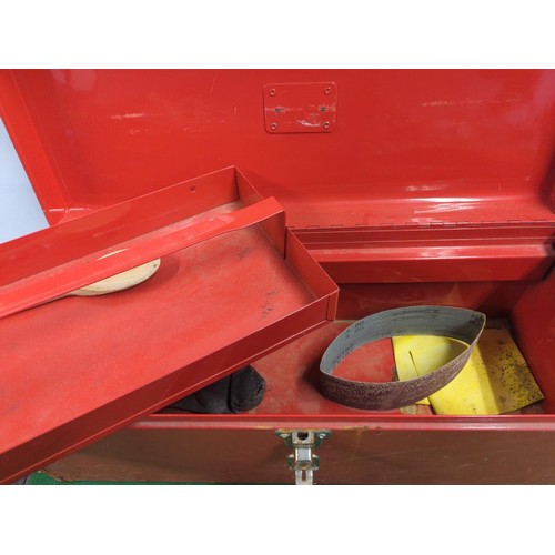 659 - Pink metal tool box with tray but no contents