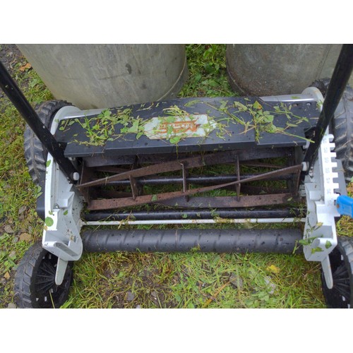 945 - MacAllister push along mower, missing collector