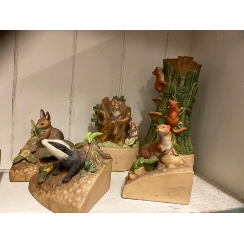 421 - Ten various Danbury Mint porcelain 'Woodland Life' animals