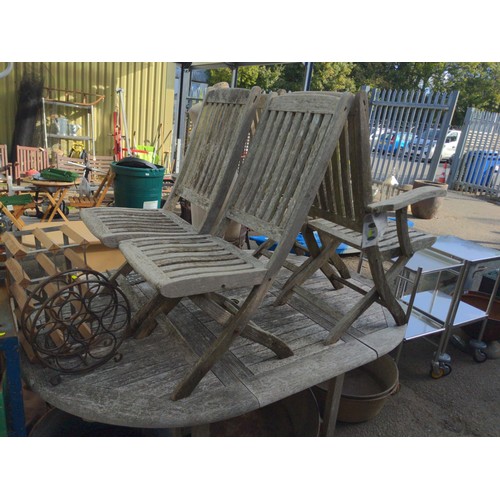 87 - Westminster Teak garden table and four chairs, two with arms and two without