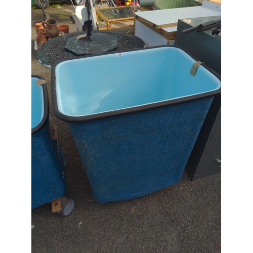 94 - Large blue plastic wheeled tub, 46 x 63 x H76cm