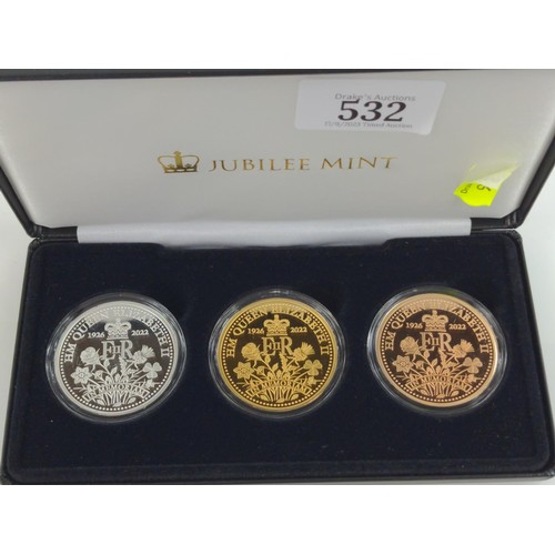 532 - Jubilee Mint The Queen Elizabeth II &pound;5 Coin Collection, issued Tristan da Cunha, including thr... 