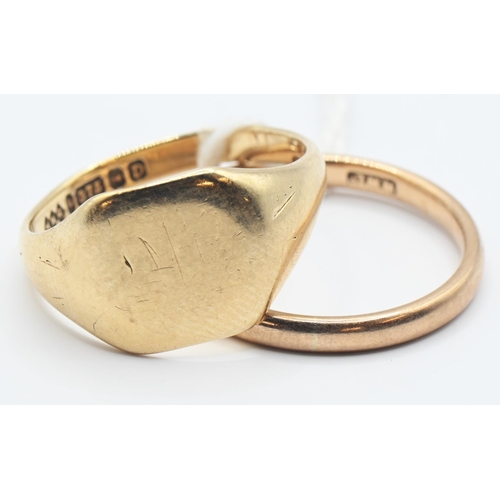 75 - 9ct gold band and 9ct gold signet ring. Size Q. Gross weight 5.9g