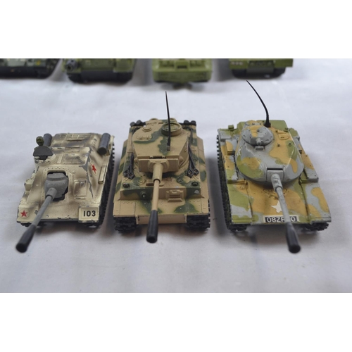 371 - Collection of military vehicles Inc Dinky & Corgi, Dinky Chieftain tank 155mm mobile gun, Dinky ... 