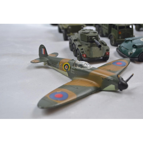 372 - Collection of military toy vehicles Inc. Corgi & Dinky Tanks, planes, guns + other vehicles