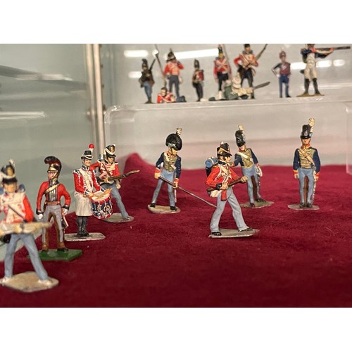 365 - Large collection of miniature military figures some painted and some ready to paint. These are cast ... 