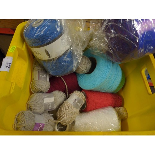 122 - Box of various coloured yarns