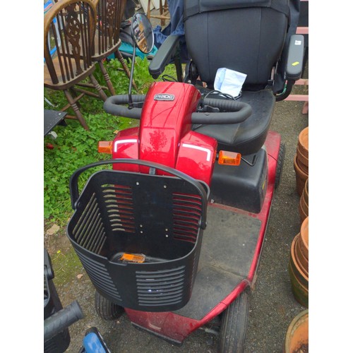 376 - Pride Colt deluxe ride on electric mobility scooter. With charger, key and protective cover.