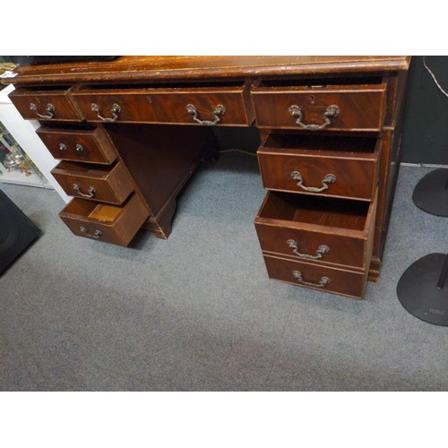 435 - Leather topped pedestal desk W122 x D61 x H75cm.