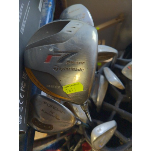 193 - Mitsubishi golf bag plus 5 metal woods & 7 irons