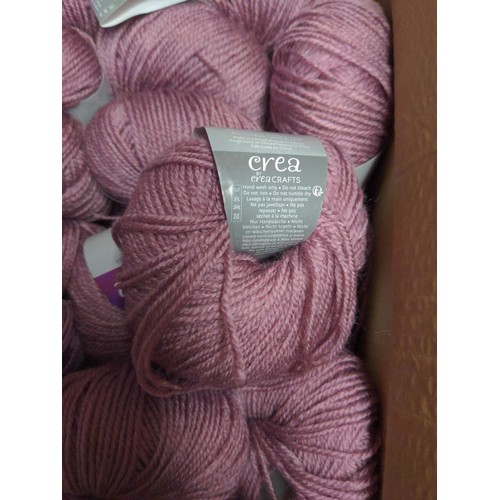 211 - Box of 50 x 25gms Affinity Heather acrylic yarn