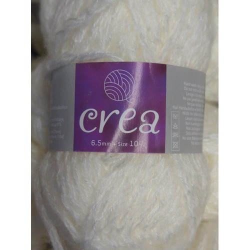 229 - Box of 50 x 25gm Acrylic yarn in Crea 'Antique Ivory'