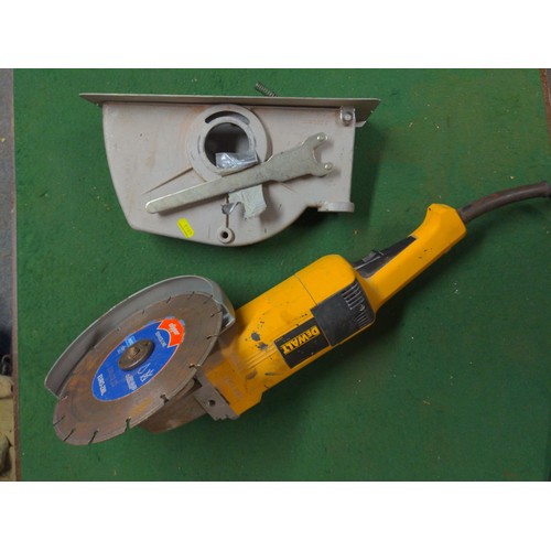 274 - DeWalt angle grinder, 230v/2k watt Patent D-65510 with fixing spanner & guard