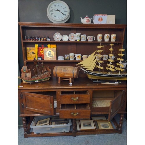 471 - Oak open fronted dresser, with 2 cupboards & drawers. W170cm D47cm H180cm