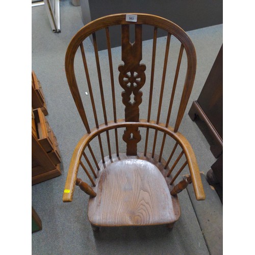 563 - Elm seated Windsor chair