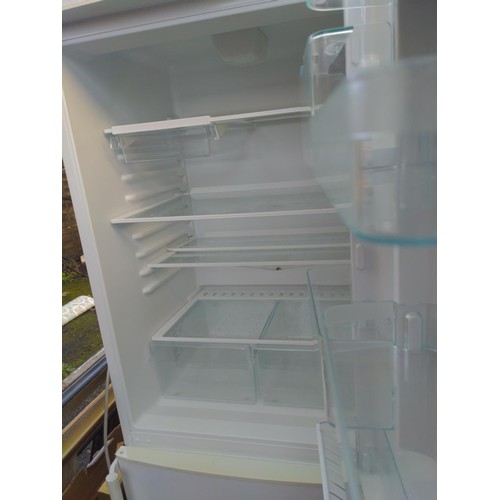 79 - Siemens fridge / freezer 60/40 H171cm