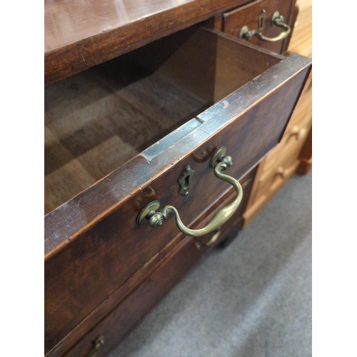 583 - Mahogany three over three chest of drawers 19/20th C.  All drawers have original handles and lo... 