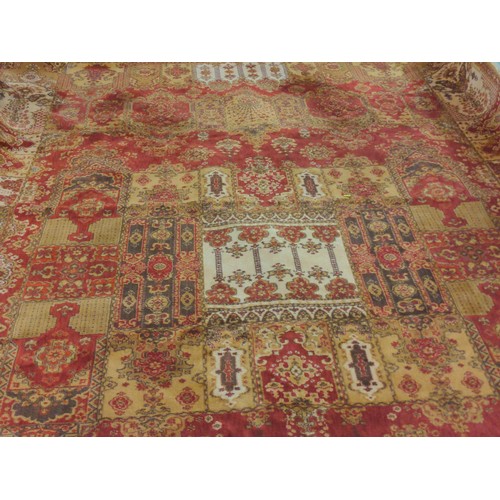 885A - English Gold & red decorated rug. 3.5m x 2.42m