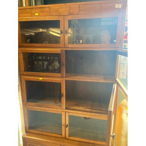 891 - Art Deco style stacking x 4 bookshelves with two door cupboard to base. W89 D29 H174 cm