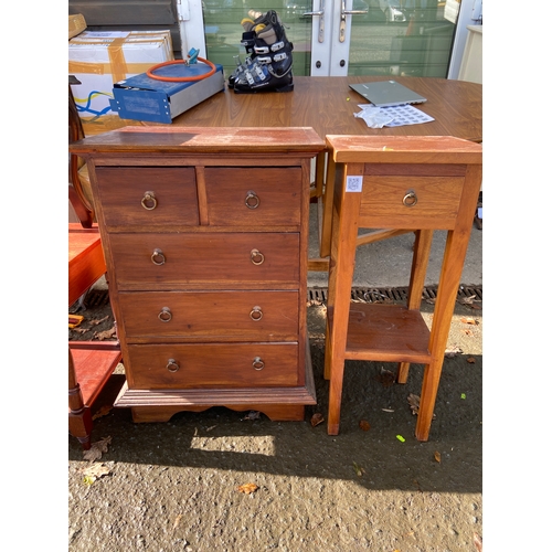 112 - Small chest of drawers 2 over 3 and a single drawer hall/plant table. (W58D45H82 &  W45D45H81 cm... 