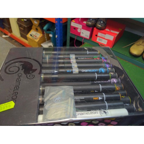 174 - Grey plastic crate of chameleon and spectrum colour tones/pens