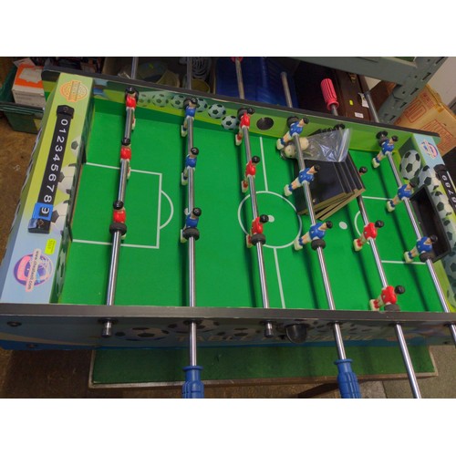 209 - Cheatwell table top football games with balls & legsL98.5cm x W51cm