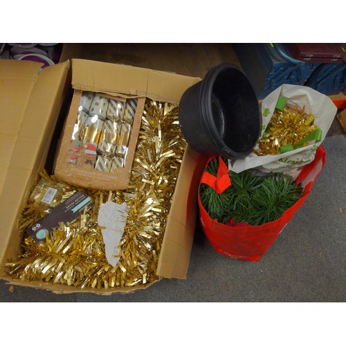 260 - Box and bag of Christmas decorations