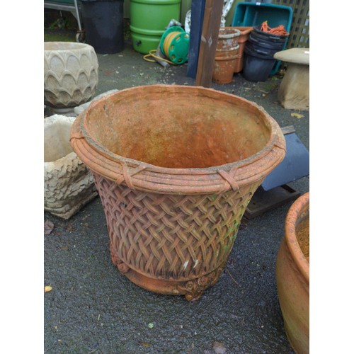 51 - Lattice decorated terracotta plant pot. H50cm DC55cm