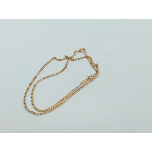 660 - 9ct gold neck chain, circumference 465mm, 3 grams