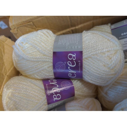 44 - Approx 50 x 25g Provance Albite yarn