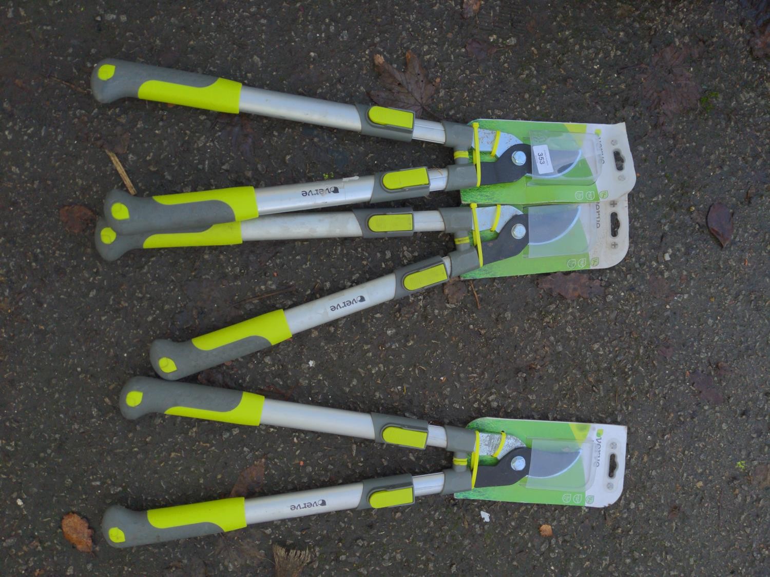 3 x Verve extendable pruners, new in packaging