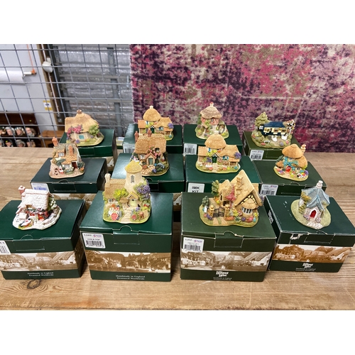 895 - Collection of twelve Lilliput Lane cottages all boxed as new Inc, Farthing Lodge, Kiln Cottage, Hazy... 