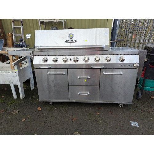 248A - Outback OUT370592 Signature 6 Burner BBQ. With internal grill and electric rotisserie, includes a si... 