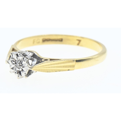 1033 - 18ct gold and diamond solitaire ring, size K1/2, gross weight 2.1 grams