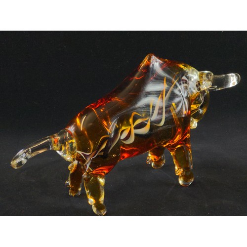 643 - Murano glass figure of a charging bull, length 31cm