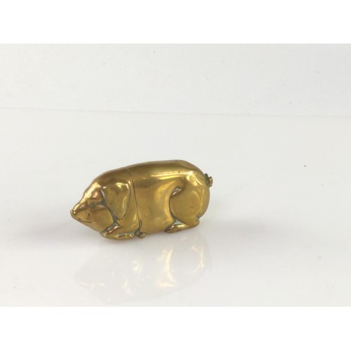 1018 - Brass pig vesta. 6cm