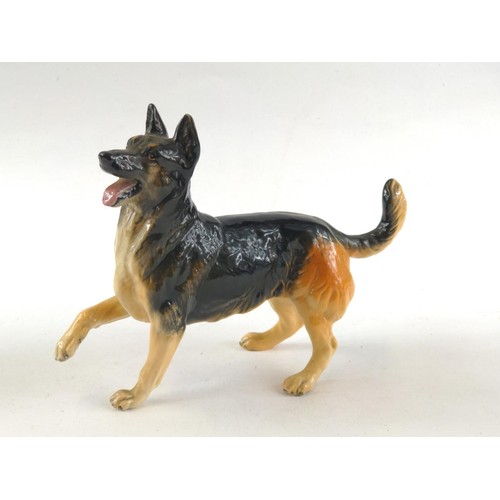 596 - Beswick German Shepherd, H15cm x L19cm