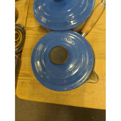 144 - 3 x blue Le Creuset saucepans + 1 cooking pot, largest D20cm