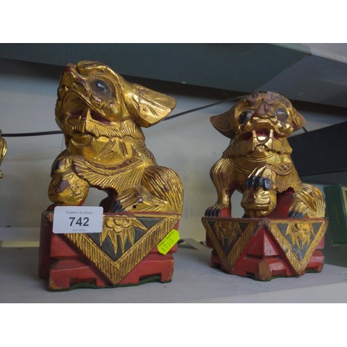 698 - 2 x pairs of Japanese Foo dogs