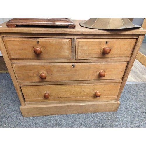 835 - Pine two over two chest of drawers W92 x D41 x H78cm