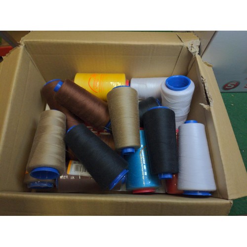 140 - Singer thread overlocker 14SH754 with box of threads etc