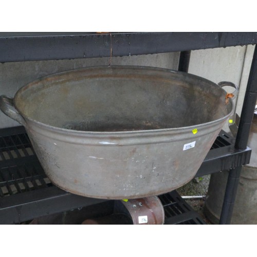 275 - Galvanised tin two handled bath. L74 W51 H26cm